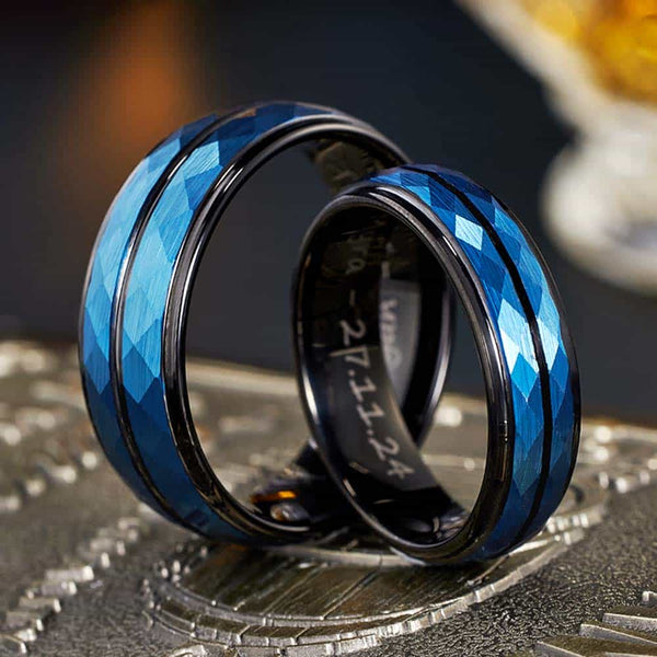 Anillo Grabado de Tungsteno Martillado Negro Azul - Serenidad