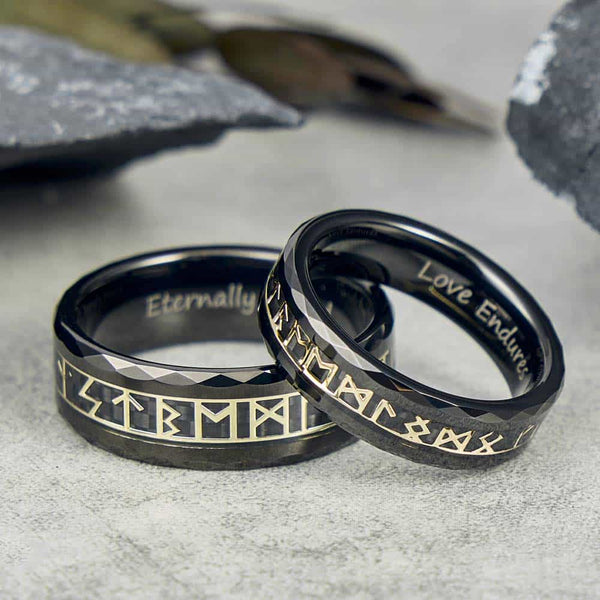 Anillo Vikingo con Runas de Tungsteno Negra