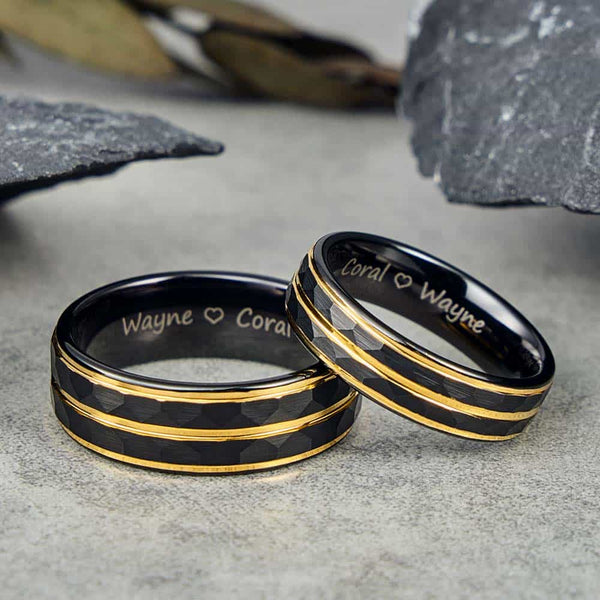 Anillo Martillado de Tungsteno con Grabado - Ápice