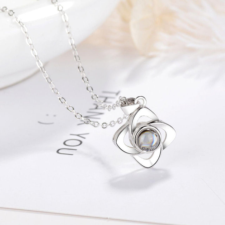 Collar Proyección Foto Personalizado - Flor Trébol - Remigifts