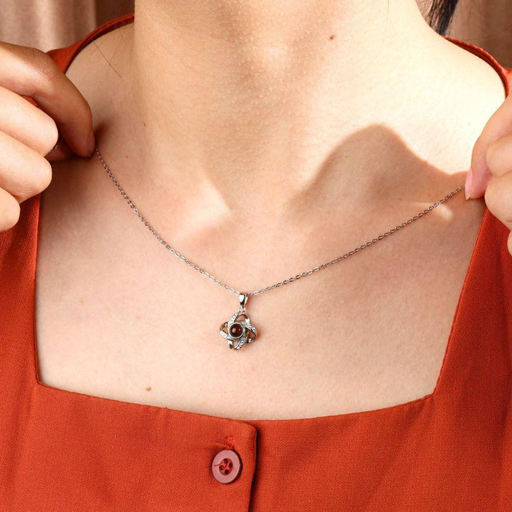 Collar Trébol Infinito con Proyección Foto Personalizado - Remigifts
