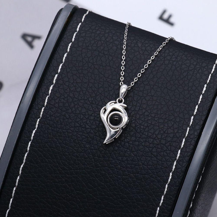Collar Parejas de Corazones Magnéticos con Proyección Foto Personalizada - Remigifts