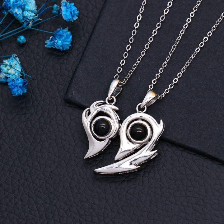 Collar Parejas de Corazones Magnéticos con Proyección Foto Personalizada - Remigifts